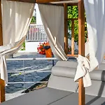 Giabeos Skiathos *