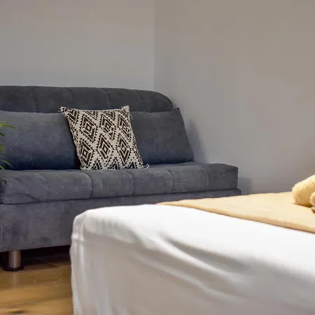 Giabeos Skiathos * Troulos