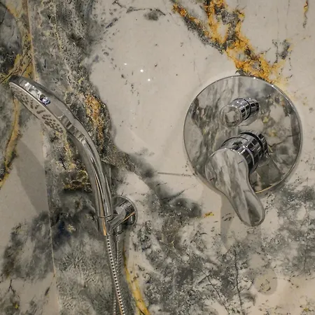 Giabeos Skiathos * Troulos